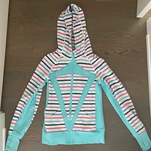 Ivivva by Lululemon hooded define jacket